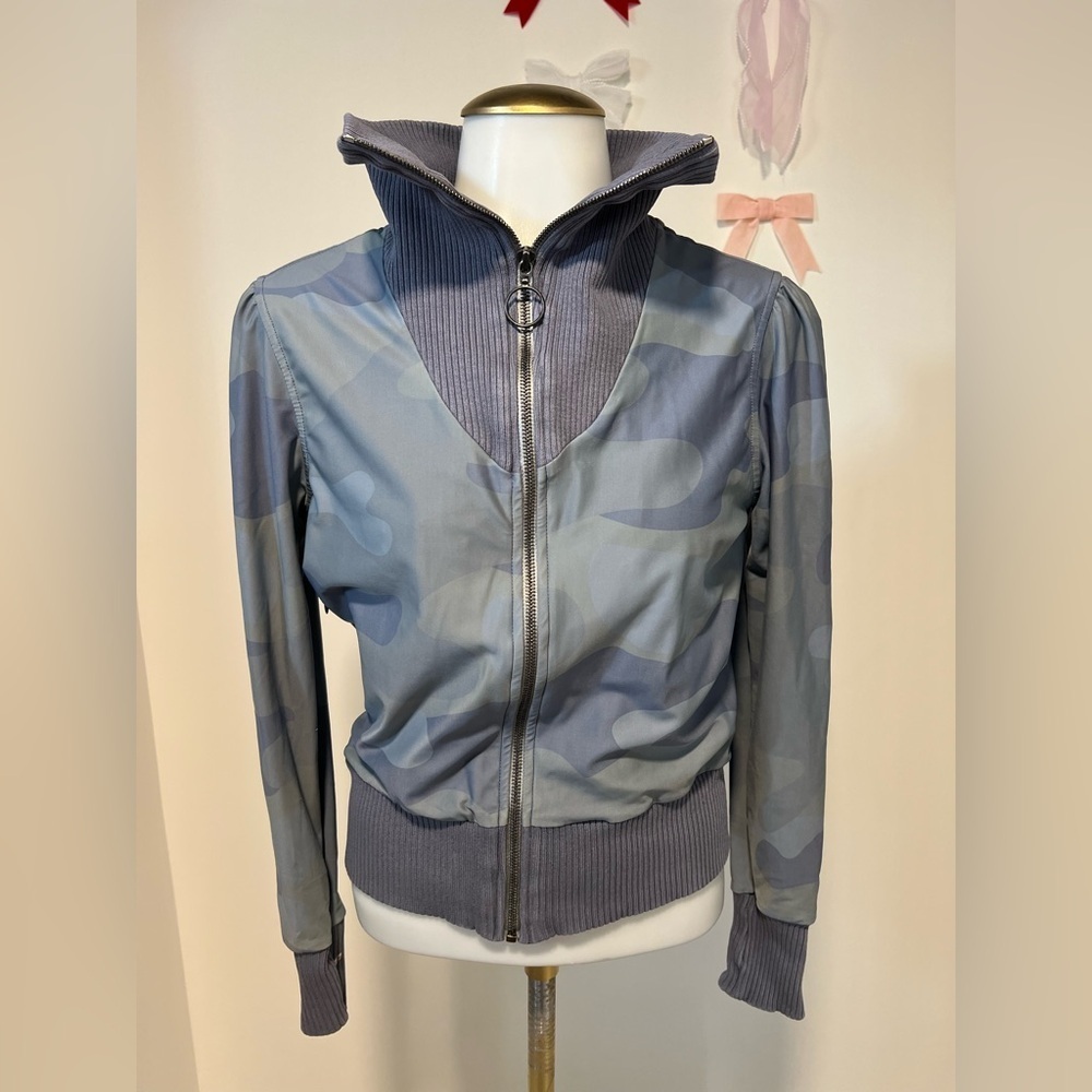 Sunwren Camouflage Women's Jacket - Picture 3 of 7